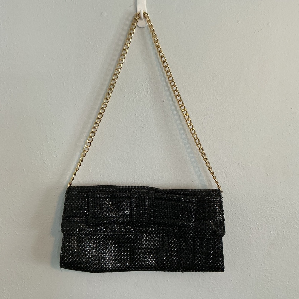 Maxx New York Woman’s Micro Weave Bow Clutch/Crossbody Bag.